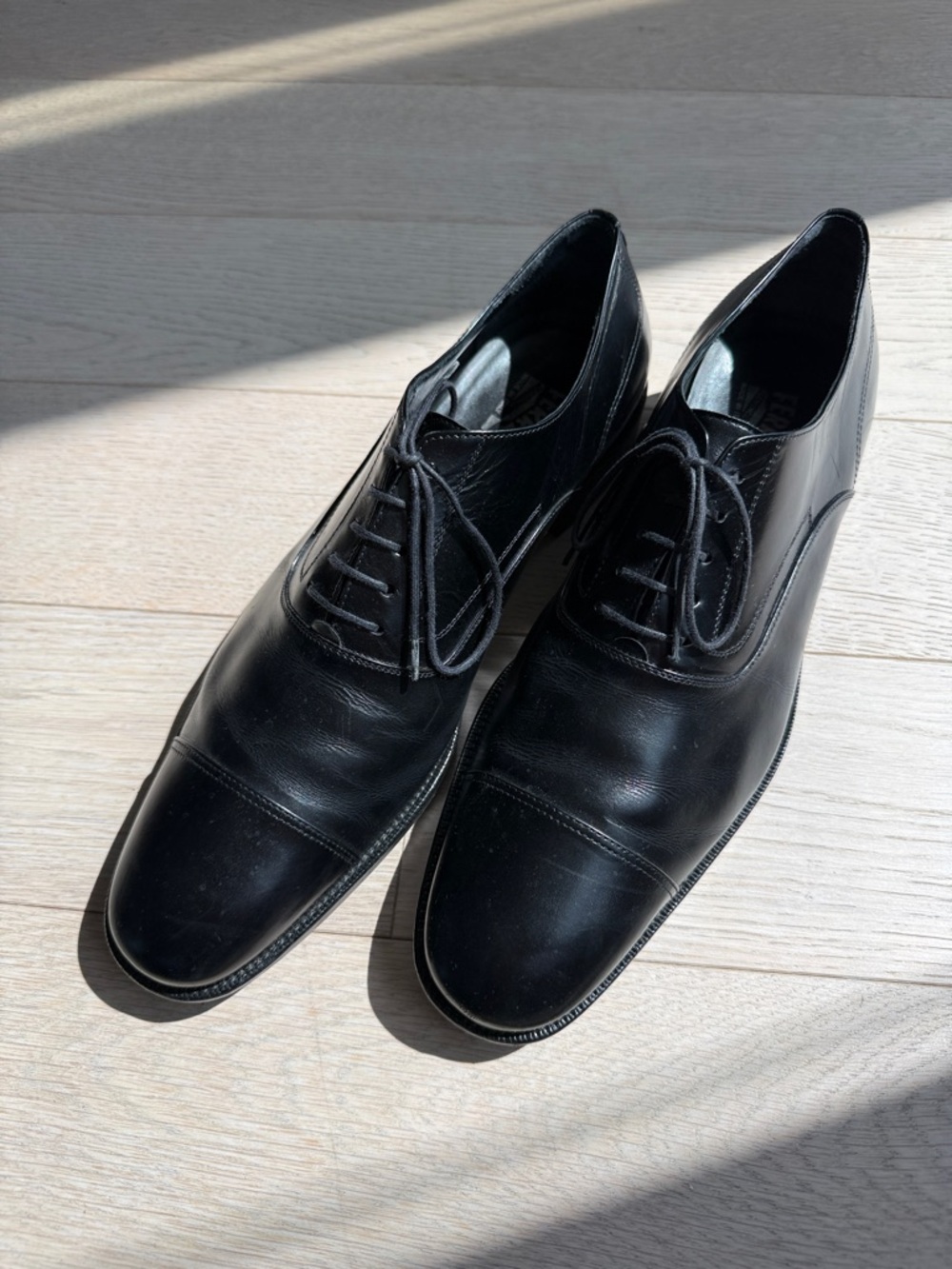 Salvatore Ferragamo Black Leather Cap-Toe Oxfords